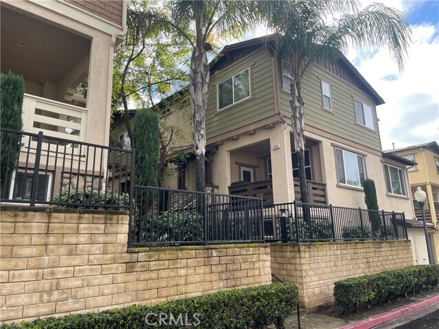 Foto principal - 1420 Cobblestone Ln