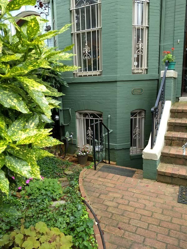 Foto del edificio - 1339 Massachusetts Ave SE