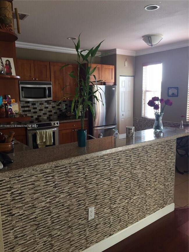 Foto del edificio - 10768 NW 76th Ln