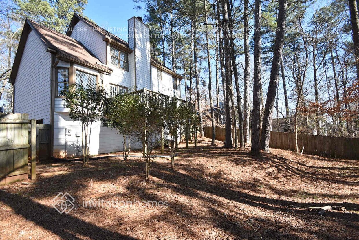 Foto del edificio - 1266 Clairmont Ct