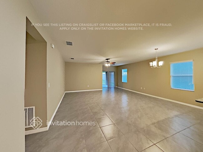 Foto del edificio - 367 Spruce Pine Dr