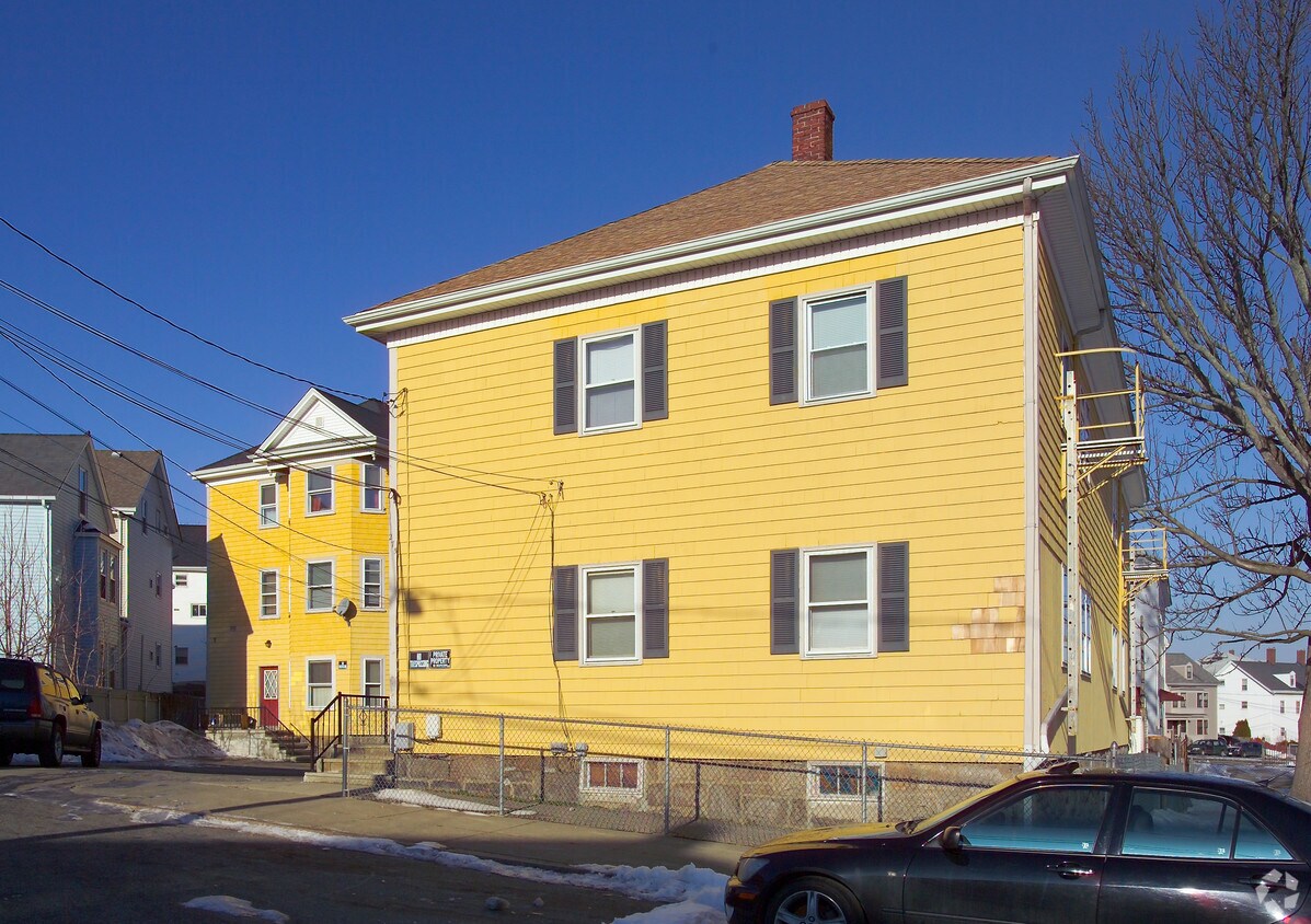 Foto del edificio - 281 Blackstone St