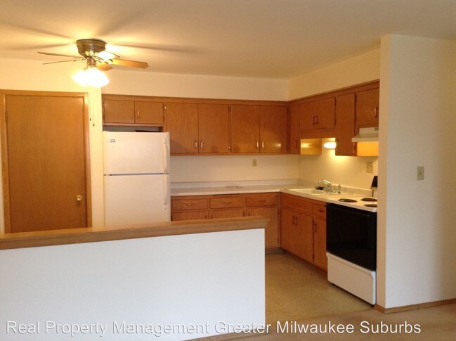 Foto del edificio - 5240 W Midland Dr