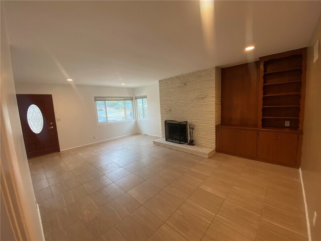 Foto del edificio - 4968 W 59th St