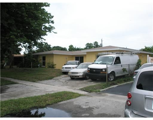 Primary Photo - 1370 NW 55th Ave