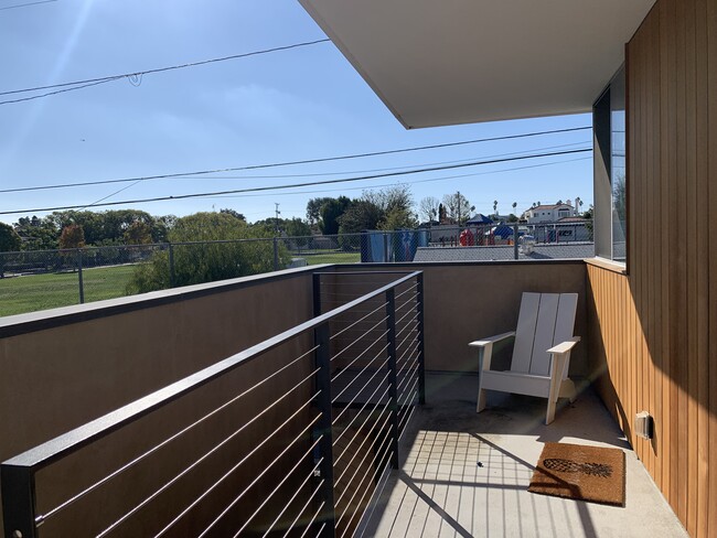 Pequeño balcón privado - 838 25th St