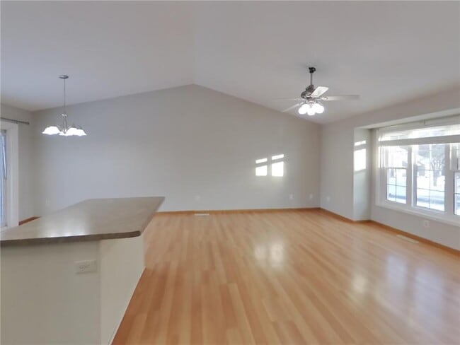 Foto del edificio - 3967 156th St W