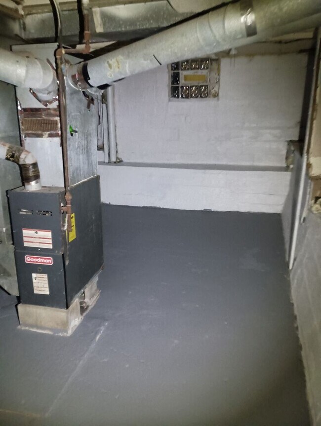 Foto del edificio - Charming 3-Bedroom Home – Spacious & Updated