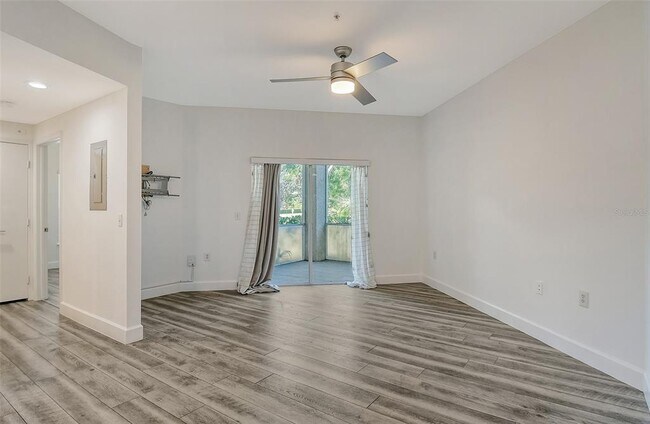 Foto del edificio - 5160 Northridge Rd