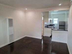 Building Photo - 1519 Armacost Ave