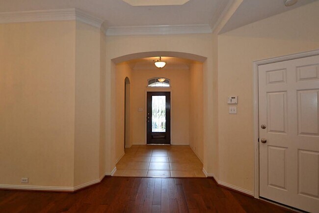 Foto del edificio - 6606 Cadogan Ct