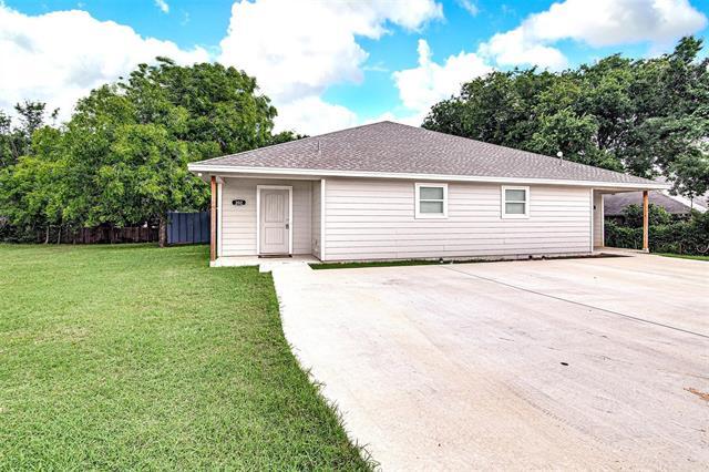 Foto principal - 200 Honey Bee Dr