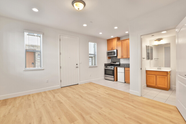 Building Photo - 2726 Terni Ct Unit 7B