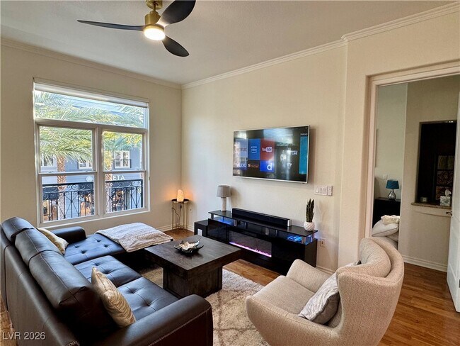 Foto del edificio - 2260 Village Walk Dr