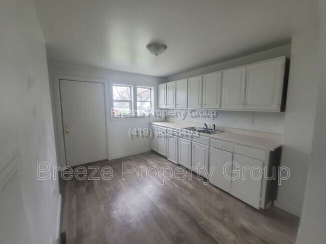 Foto del edificio - 340 S Pierce St
