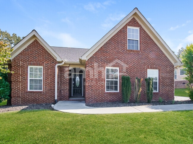 Foto del edificio - 1750 Bonnie Roach Ln