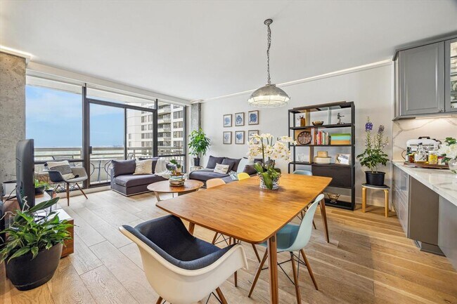 Foto del edificio - 3310 Timmons Ln