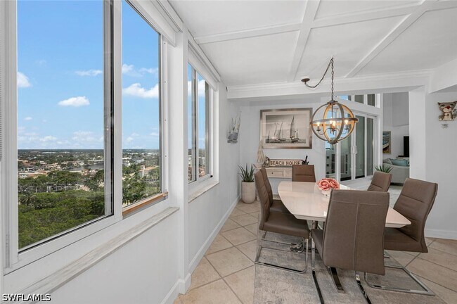 Foto del edificio - 4041 Gulf Shore Blvd N