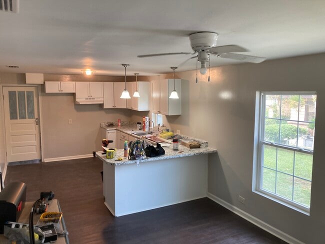 Foto del edificio - 1313 Keith St