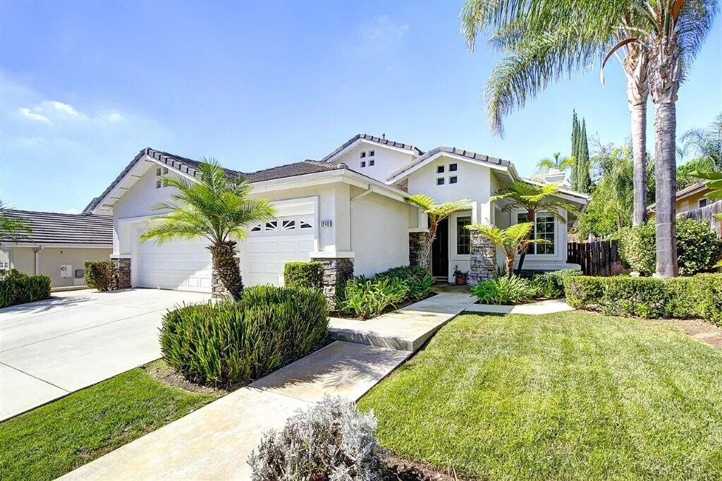 Foto principal - 1249 Bernardo Ave