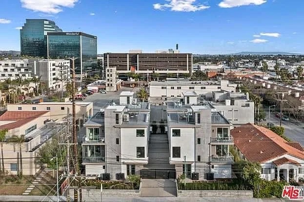 11516 Mississippi Ave, Los Angeles, CA 90025 - Townhome Rentals in Los ...