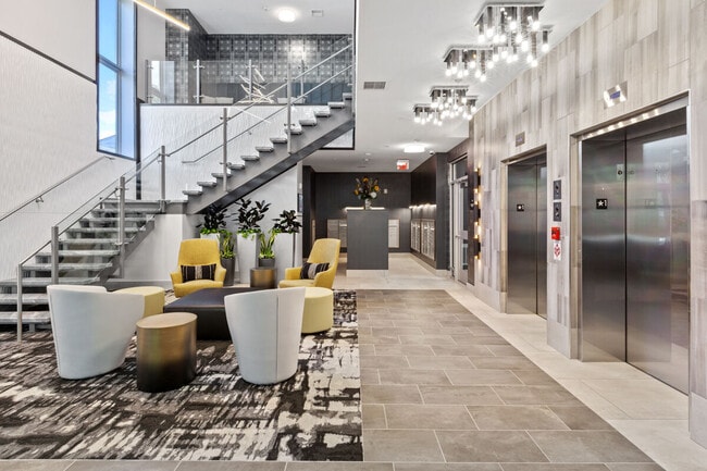 Building Photo - The Park at Woodbridge Station