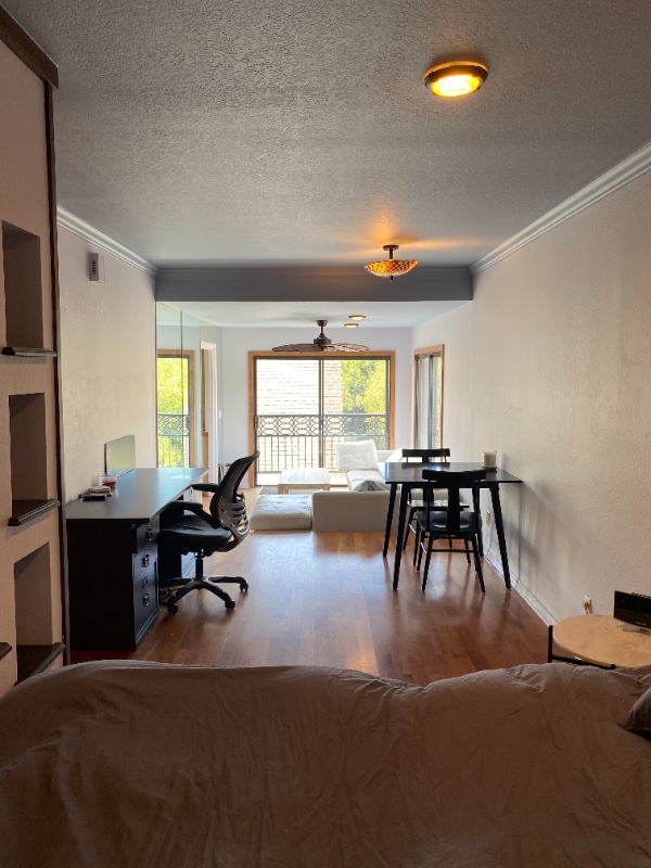 Foto del edificio - 1355 N Sierra Bonita Ave