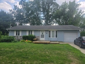 Building Photo - 1855 Luneta Ct