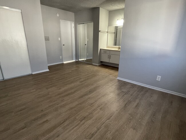 Bedroom - 12309 Burbank Blvd