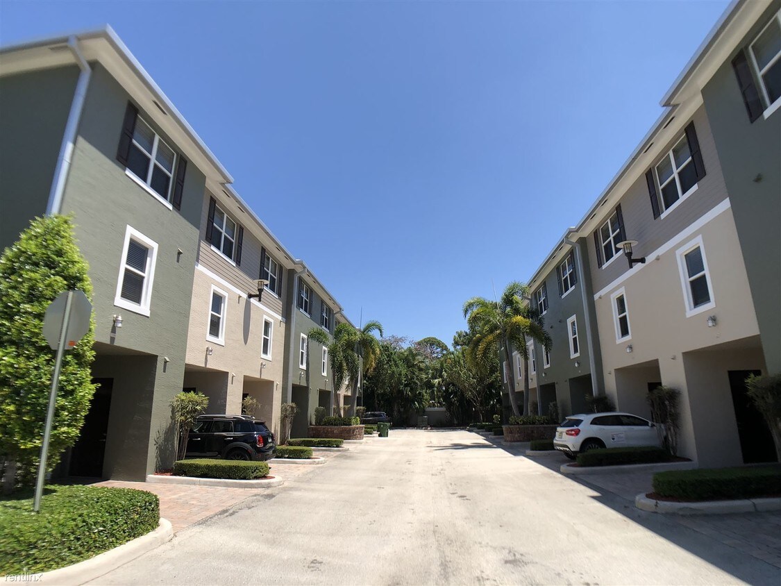 2 br, 2.5 bath - Wilton Apartments - 2 br, 2.5 bath  - Wilton Apartments
