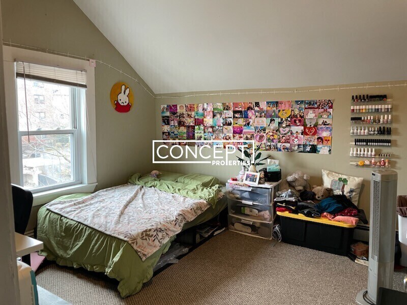 Foto principal - 12 Shepherd Ave