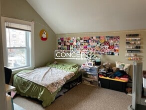 Building Photo - 12 Shepherd Ave