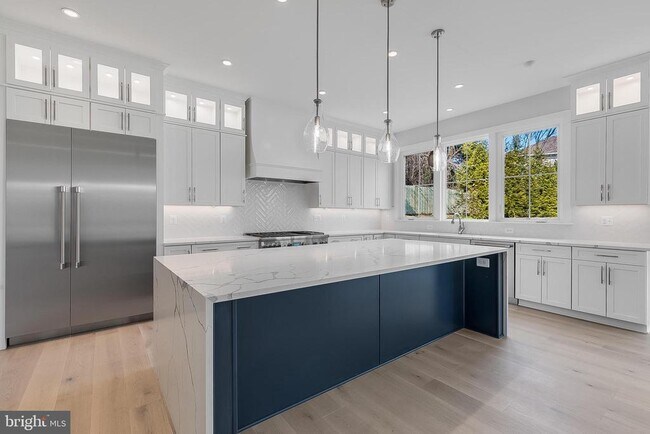 Foto del edificio - 5613 34th St N