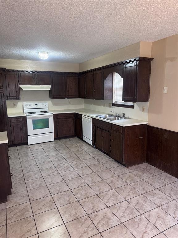 Foto del edificio - 11908 Ashford Dr