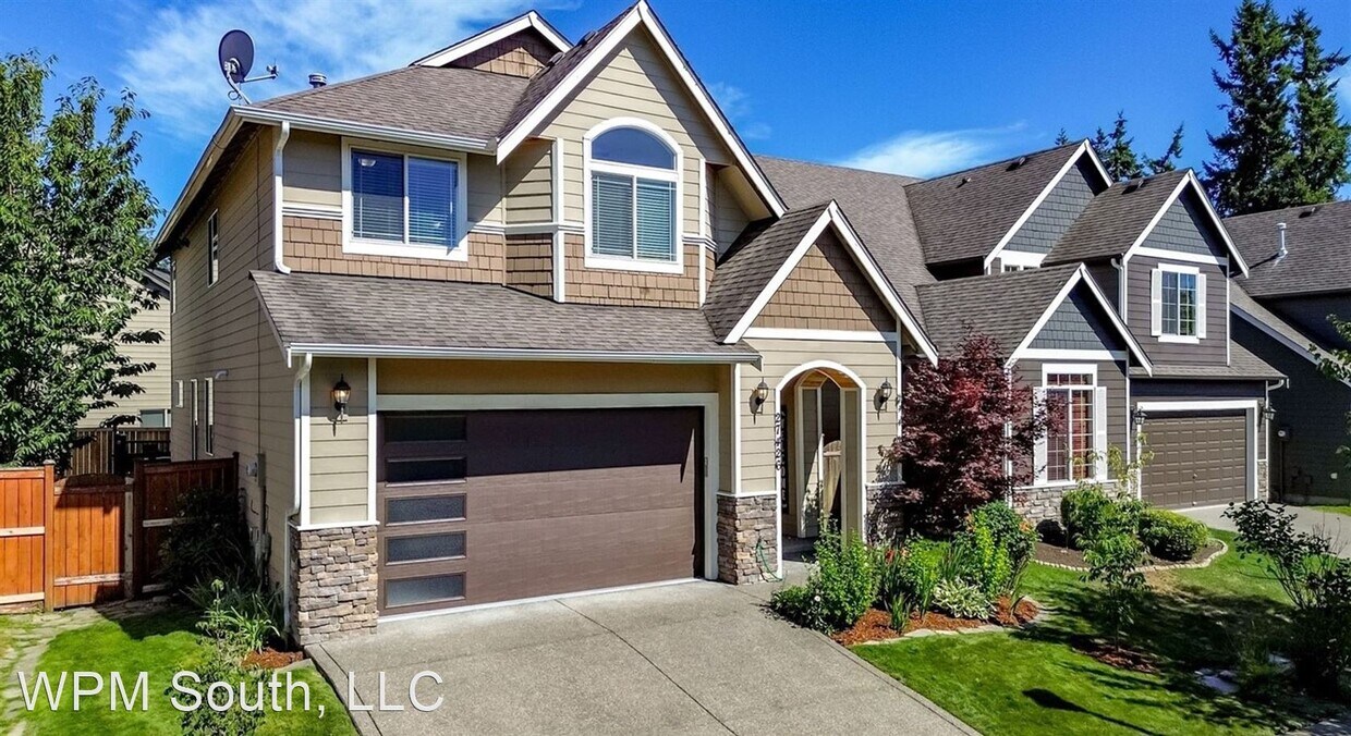 Primary Photo - 4 br, 2.5 bath House - 27426 238th Pl SE