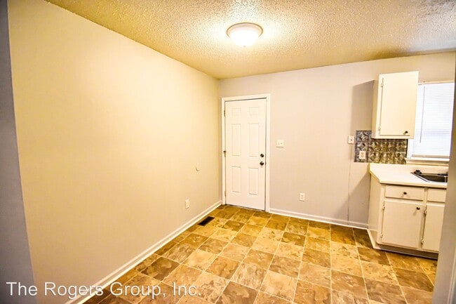 Building Photo - 200 Wester Ave