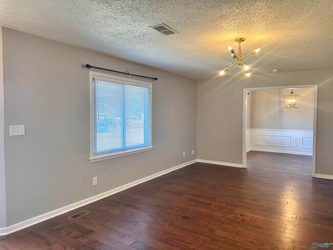 Building Photo - 10302 Picadilly Ln SW