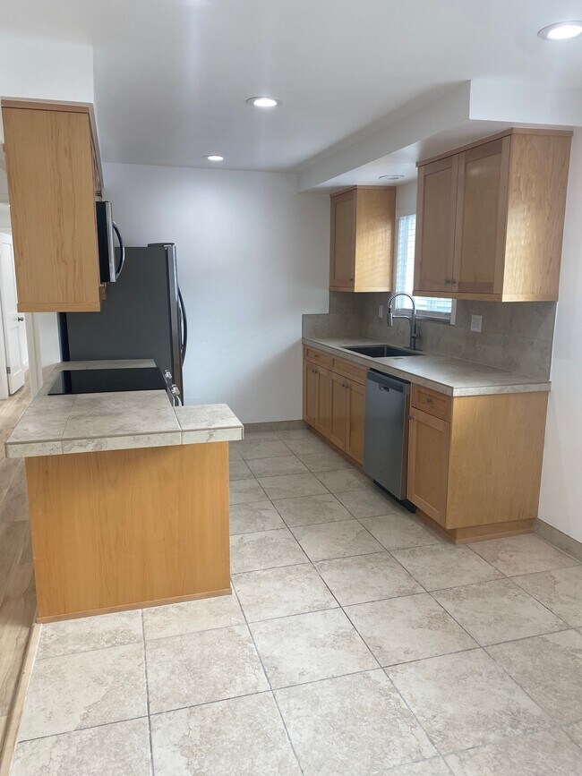 Foto del edificio - 1318 Amethyst St
