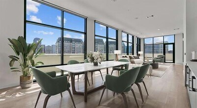 Building Photo - 2620 Maple Ave