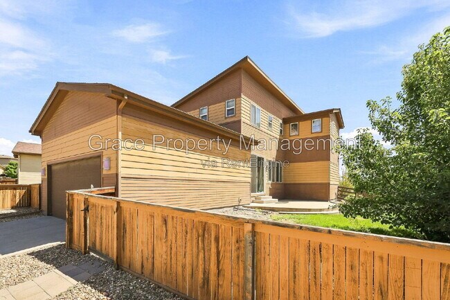Building Photo - 10229 Southlawn Cir