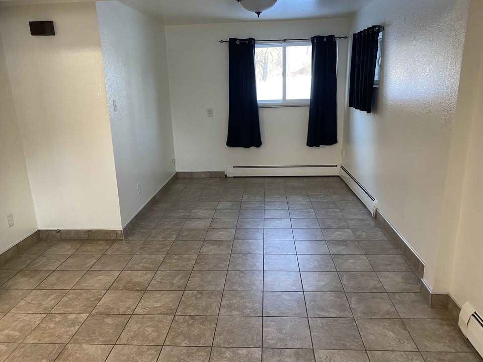 Building Photo - 1021 Fisher Ave