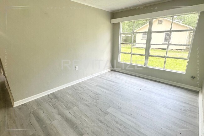 Foto del edificio - 2 Bed / 1 Bath in Mobile, AL!