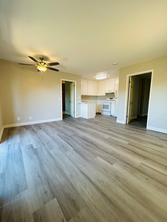 Building Photo - Heritage Grove Apartments