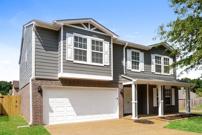 Foto del edificio - 4631 Tulip Creek Dr