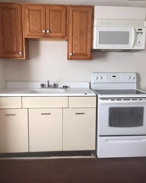 Foto del edificio - 613 N Plum St