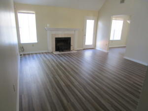 Building Photo - 1203 Charleston Cir