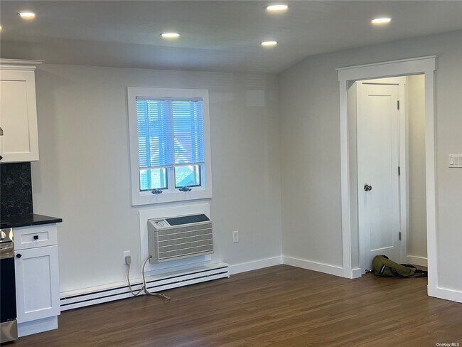 Foto del edificio - 158-14 103rd St