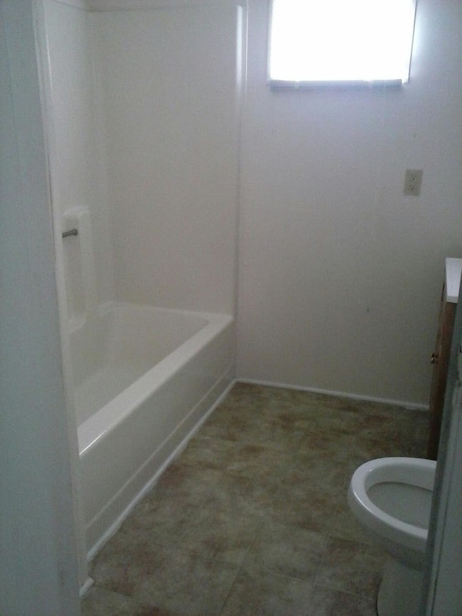 Building Photo - 5909 Cedar Dr