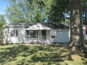 Building Photo - 14314 Viola Ave