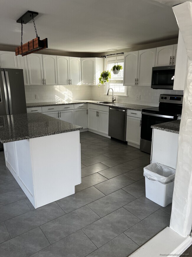 Foto del edificio - 61 Eugene St